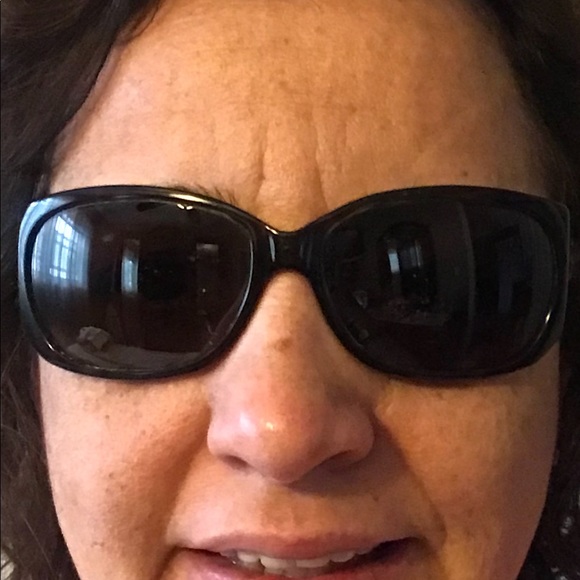 Salvatore Feregamo polarized sunglasses - Picture 3 of 6